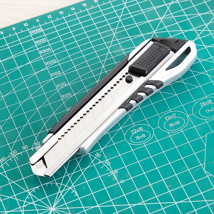 Dao rọc giấy 8 đoạn 2057