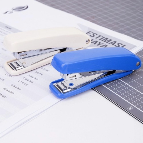 dập ghim văn phòng nhỏ gọn E0282